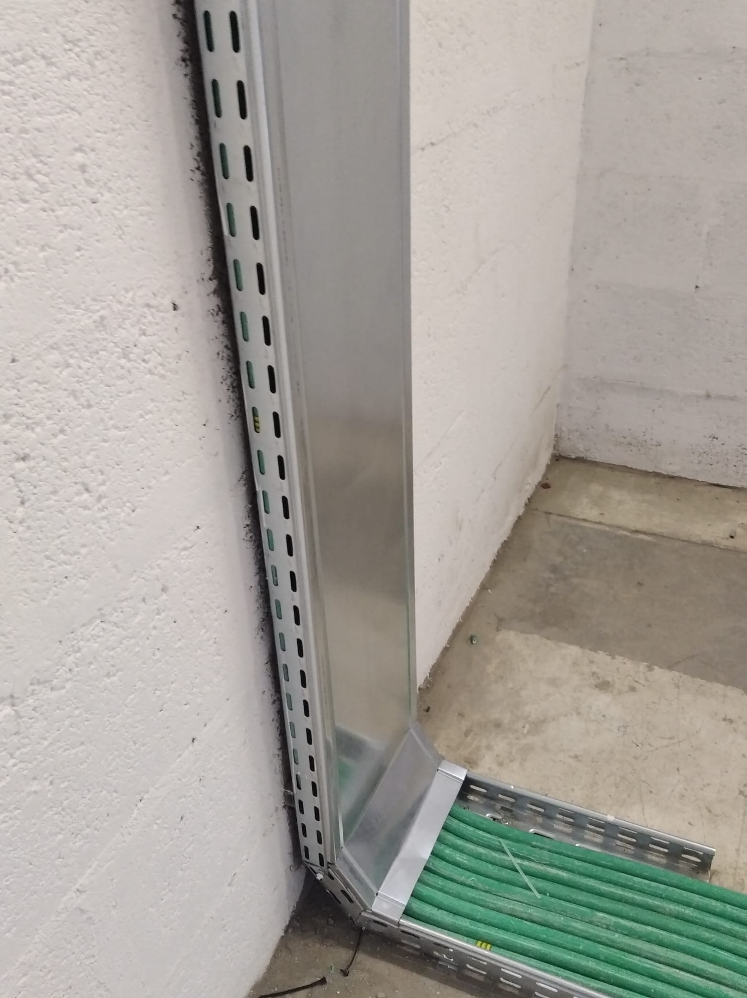 Canalizaciones metálicas para el cableado